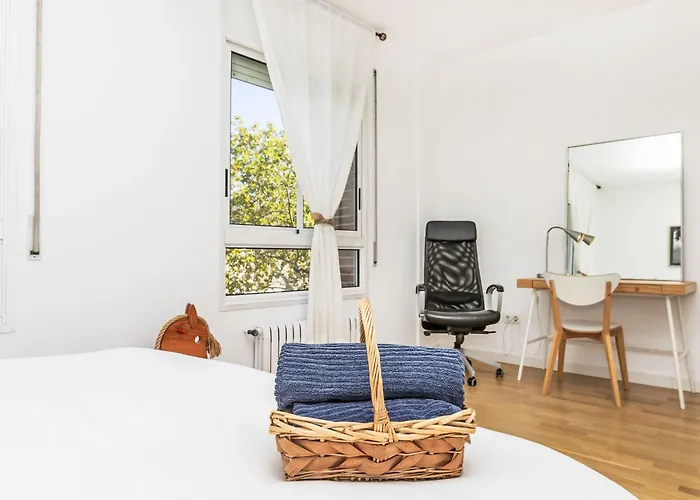 Olimpica Sant Marti By Interhome *